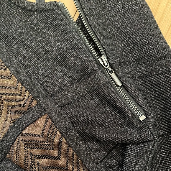 NEW -
Bodycon Bebe dress. - Picture 4 of 4